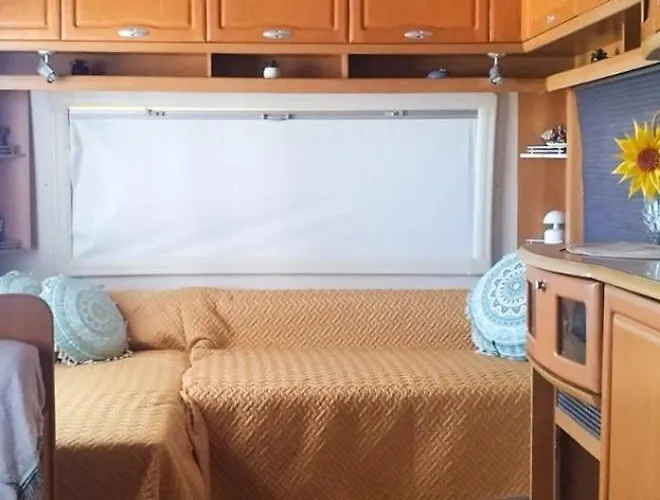 Caravana The Black Pearl Campsite Balchik