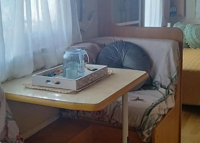 Campsite Caravana The Black Pearl